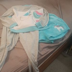 NWOT Girl's Unicorn Pajama Set